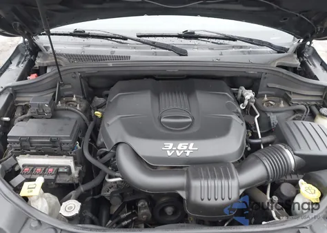 2013 Jeep Grand Cherokee Laredo z USA, uszkodzony, nr VIN 1C4RJFAG1DC503365